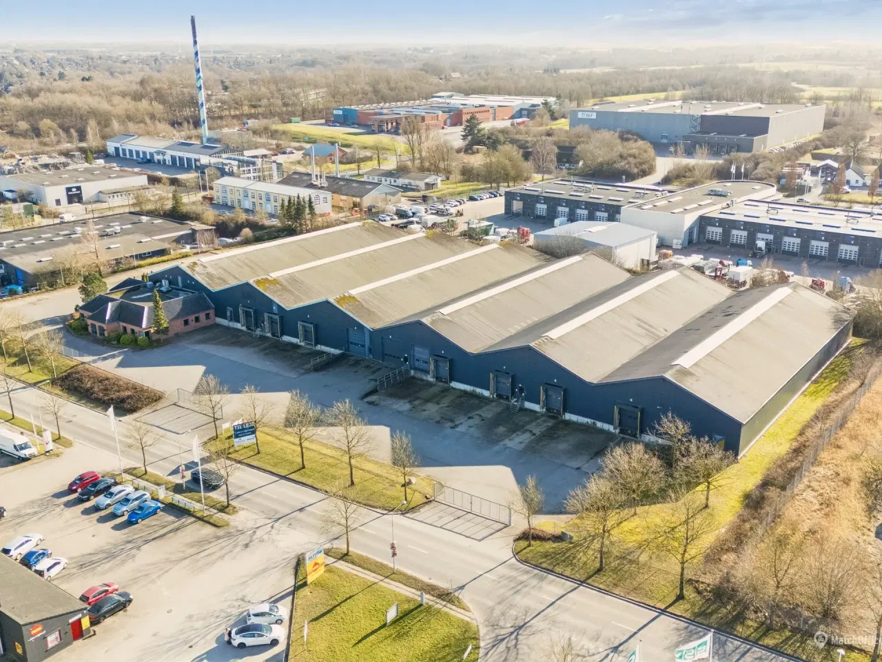 Billede 26 - Lagerhaller til leje i Odense – 7 911 m² lager- og logistikejendom med 10 porte