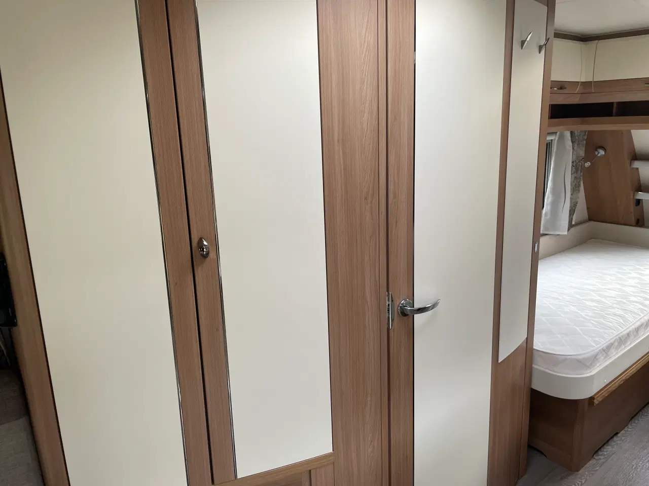 Billede 18 - Hobby Campingvogn 