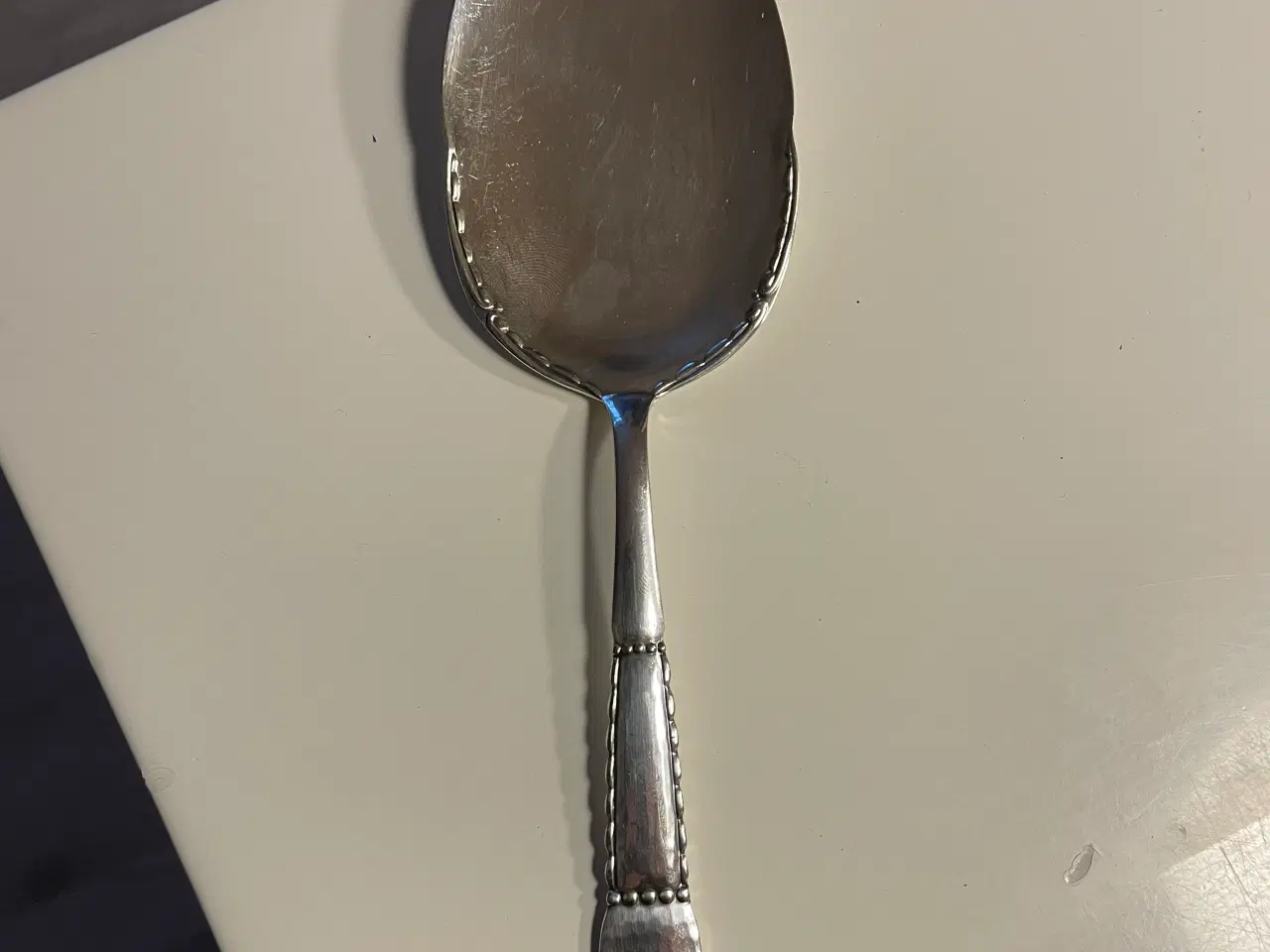 Billede 1 - Kagespade totårnet Louise.