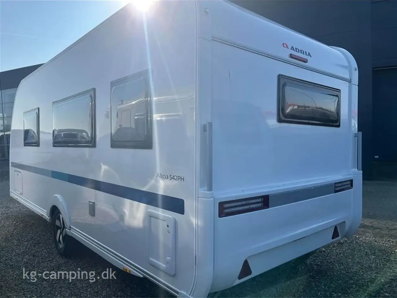 Billede 2 - 2026 - Adria Altea 542 PH   Ny Altea med fritstående dobbeltseng.