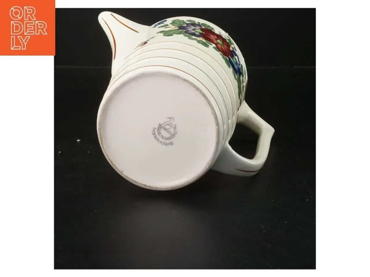 Billede 2 - Porcelænskande med blomsterdekoration (str. 19x21 cm)