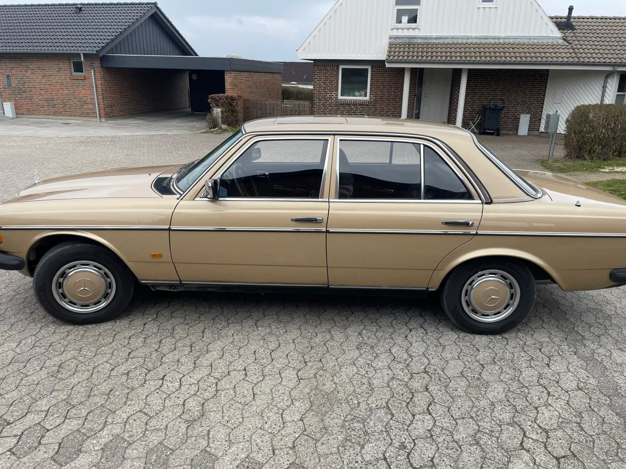 Billede 3 - Mercedes Benz 230 E aut. 