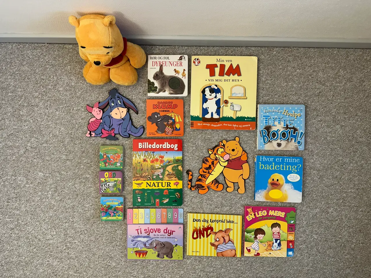 Billede 2 - Blandet sæt med børnebøger og Peter plys bamse