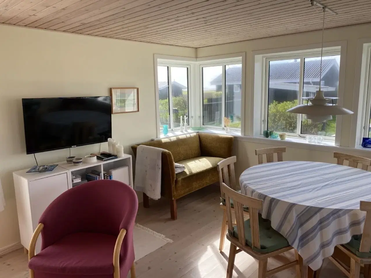 Billede 2 - Hyggeligt sommerhus i idylliske Lendrup v/ L�gst�r