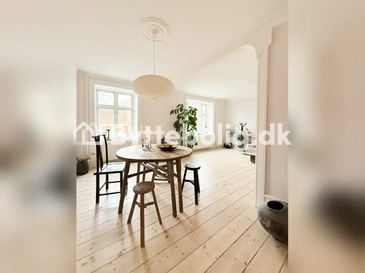 Billede 1 - Drømme lejlighed på Christianshavn byttes til 2 mindre andel