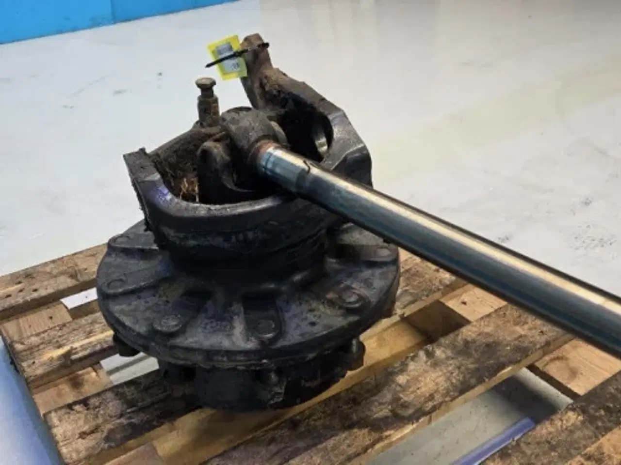 Billede 5 - Massey Ferguson 6290 Hjulnav L. 3903809M11