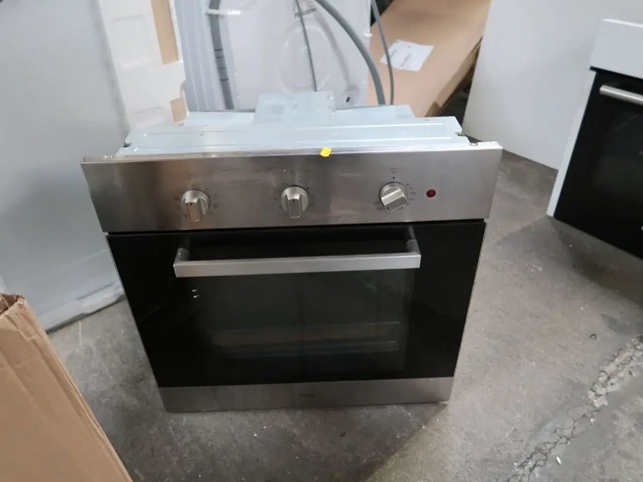 Billede 1 - Ovn WHIRLPOOL, vaskemaskine GRAM