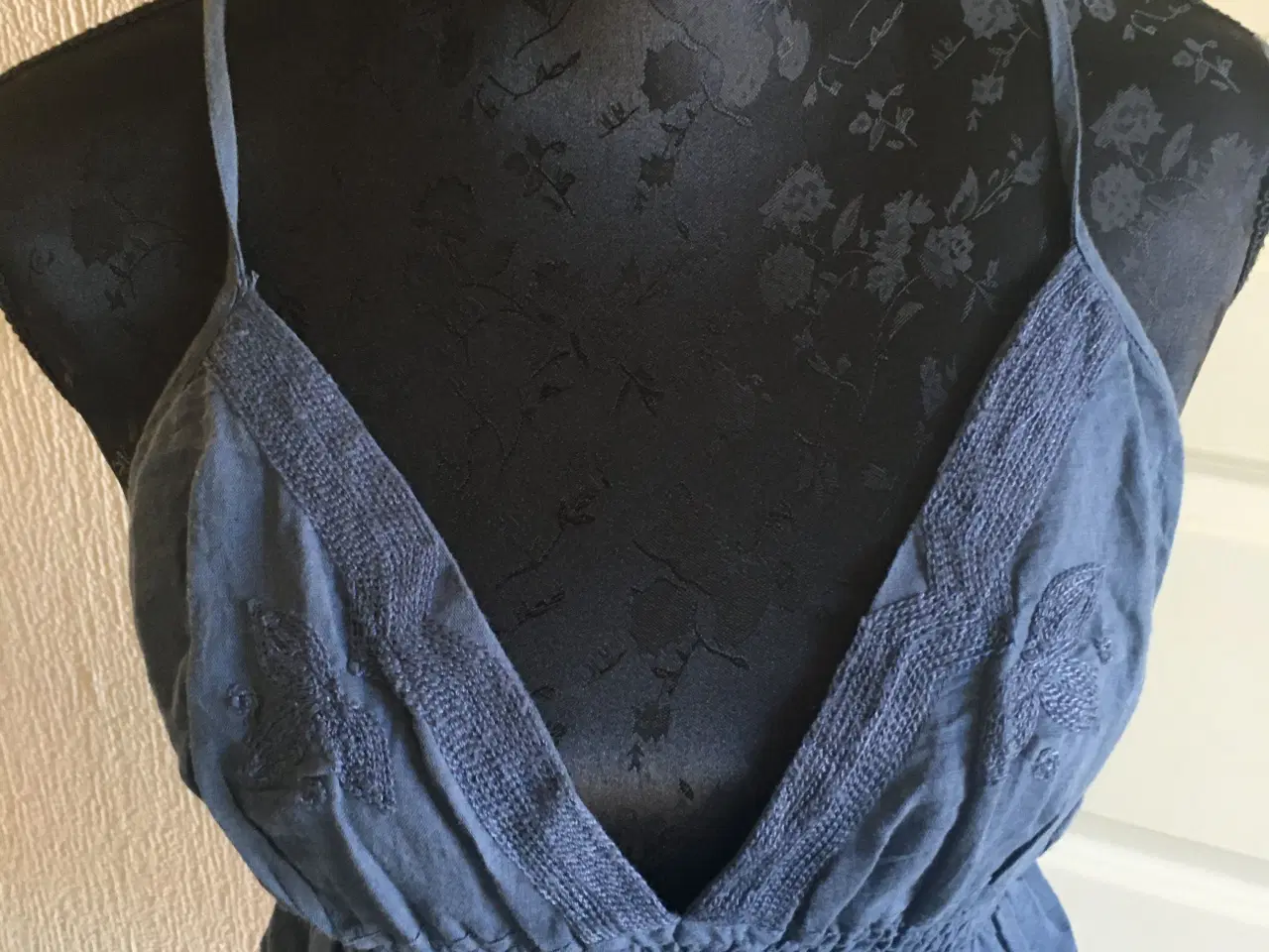 Billede 1 - Helt ny Malou Sander (muus) top str. 36