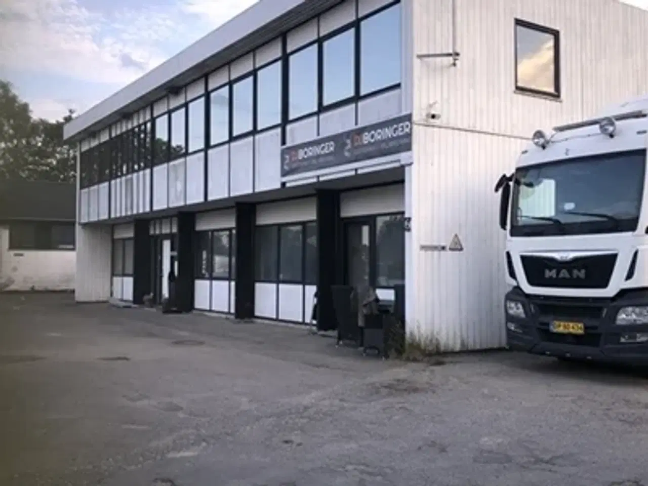 Billede 1 - Erhvervsejendom