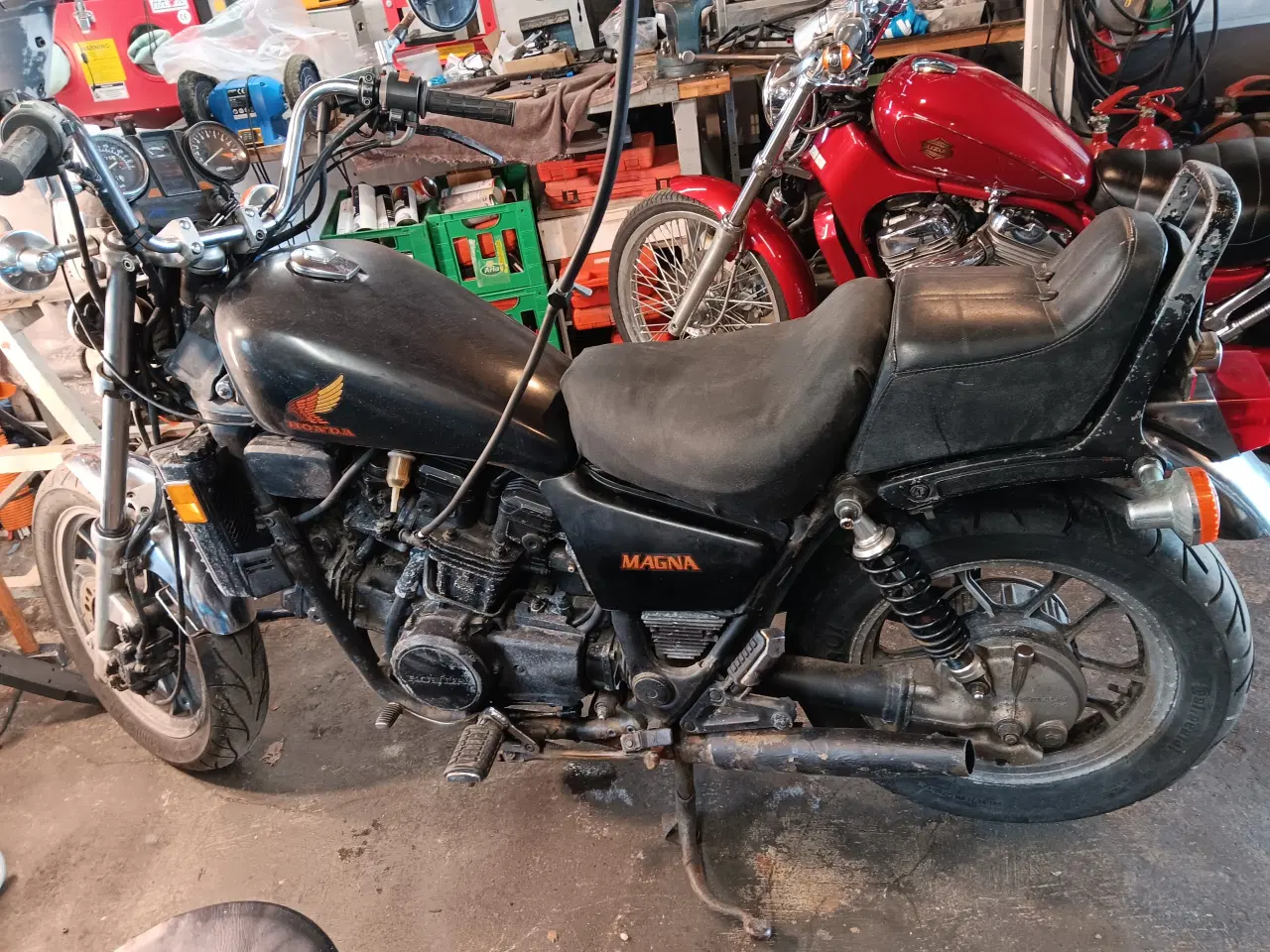 Billede 1 - Honda vf 700 magna