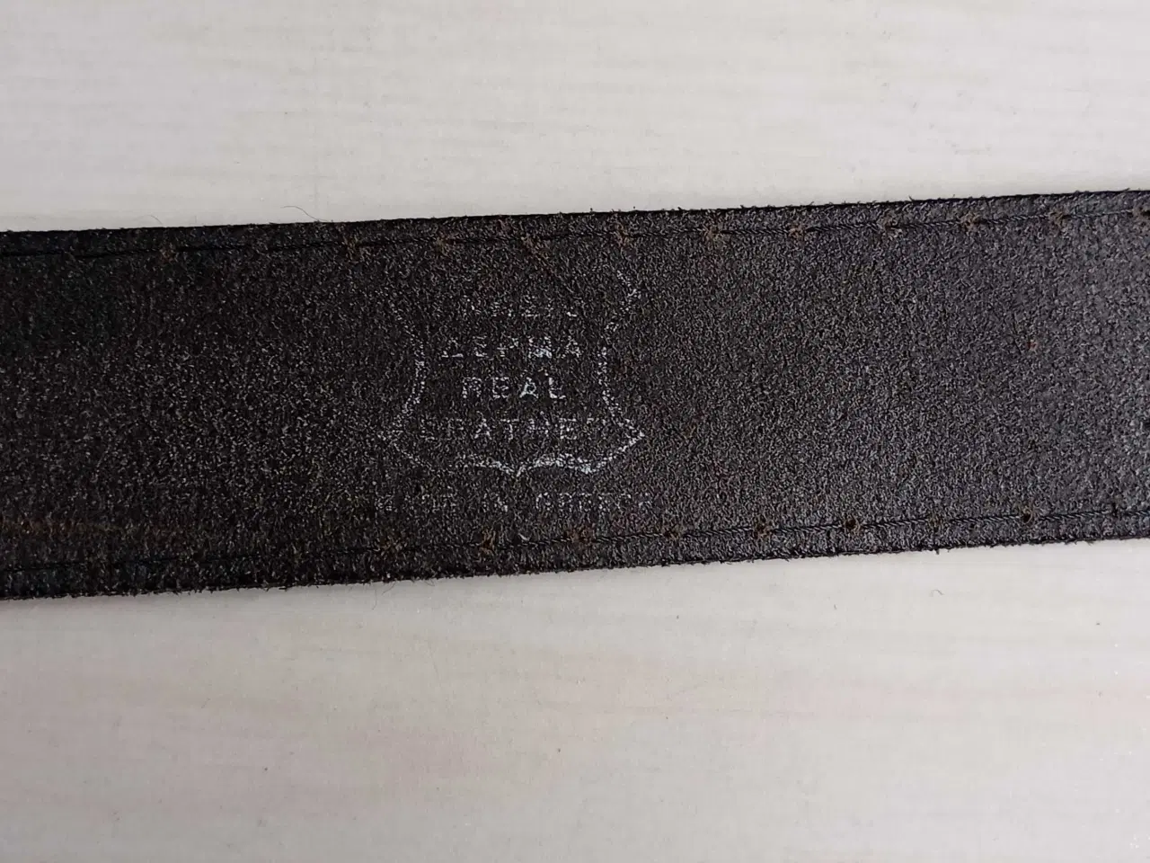 Billede 10 - Bælte. Ægte læder. Sort