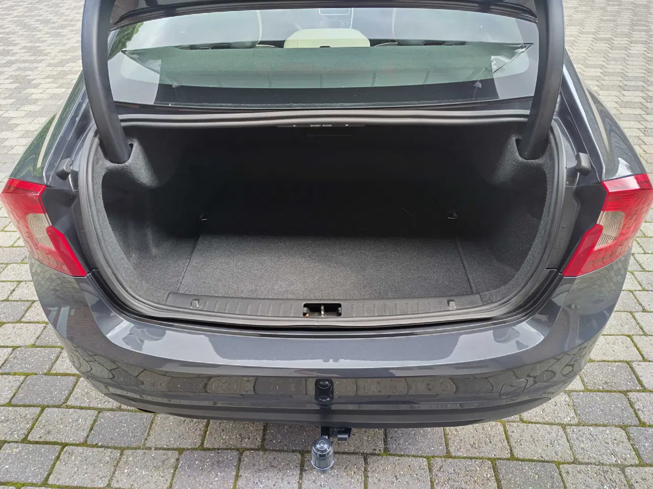 Billede 8 - Volvo S60 Drive 2011 Nysynet Med læder Ac og træk