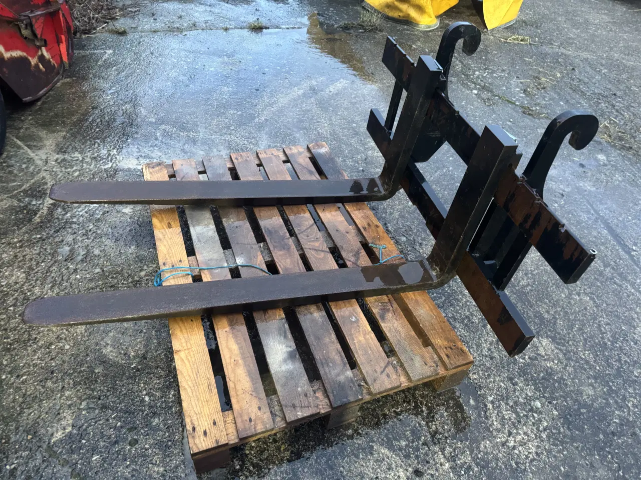 Billede 1 - Pallegafler med Giant beslag