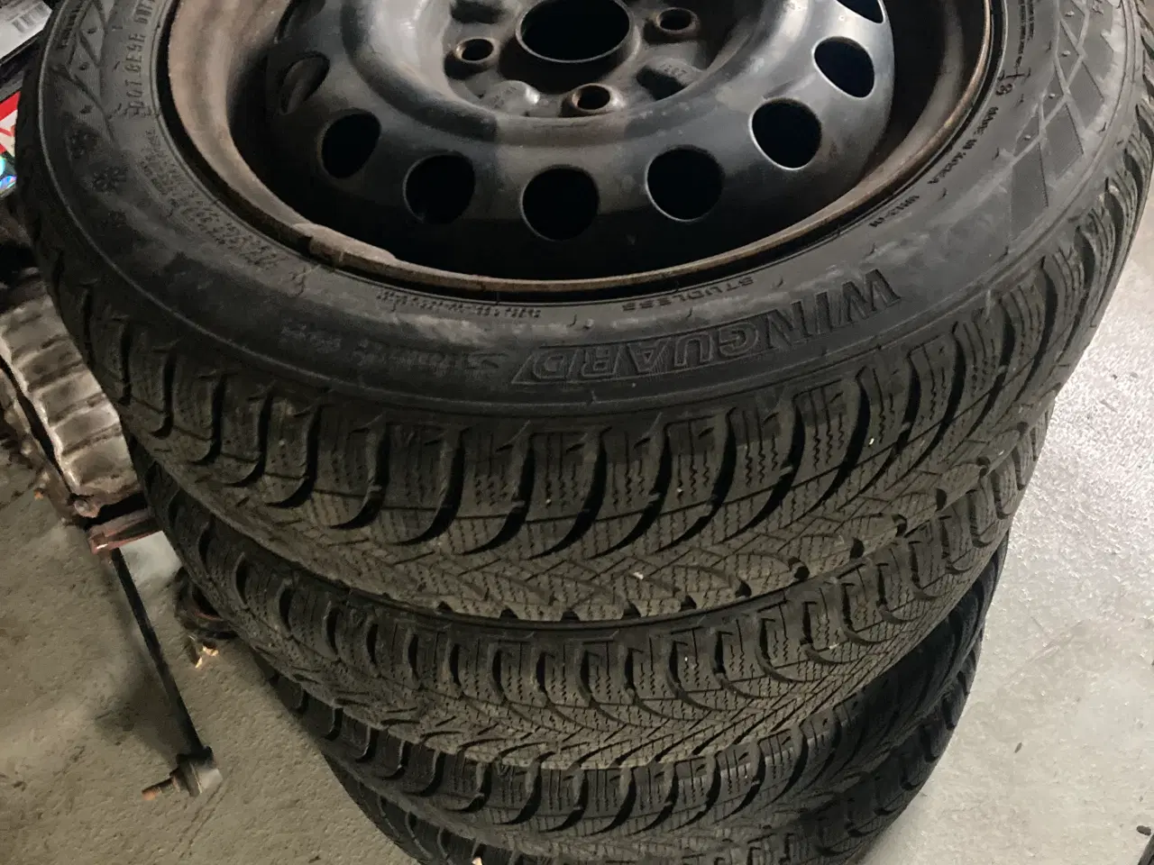 Billede 1 - Vinterhjul på stålfælge til Toyota Aygo