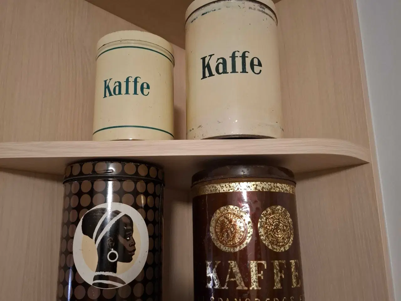 Billede 1 - Gamle kaffe-, the- og sukkerdåser