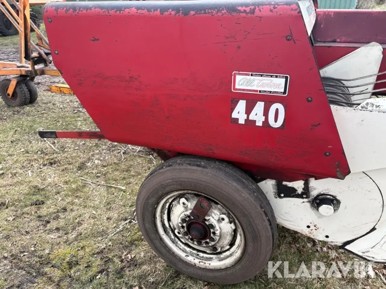 Billede 11 - Ballepresser og ballevogn Ih International 440 T 1 ejer