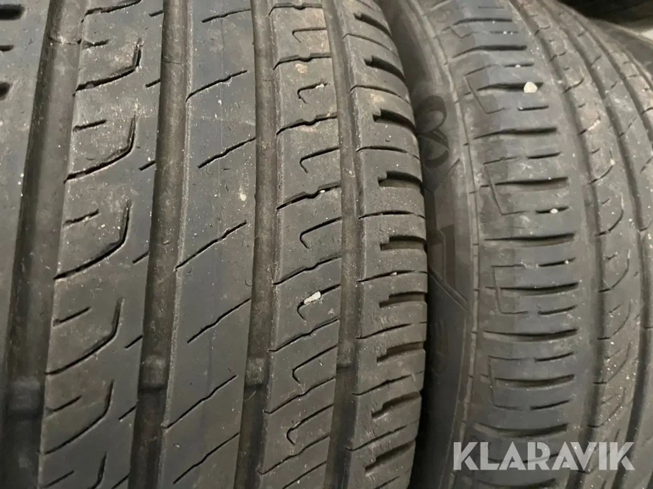 Billede 5 - Dæk med fælg MEDALLION 225/50ZR17