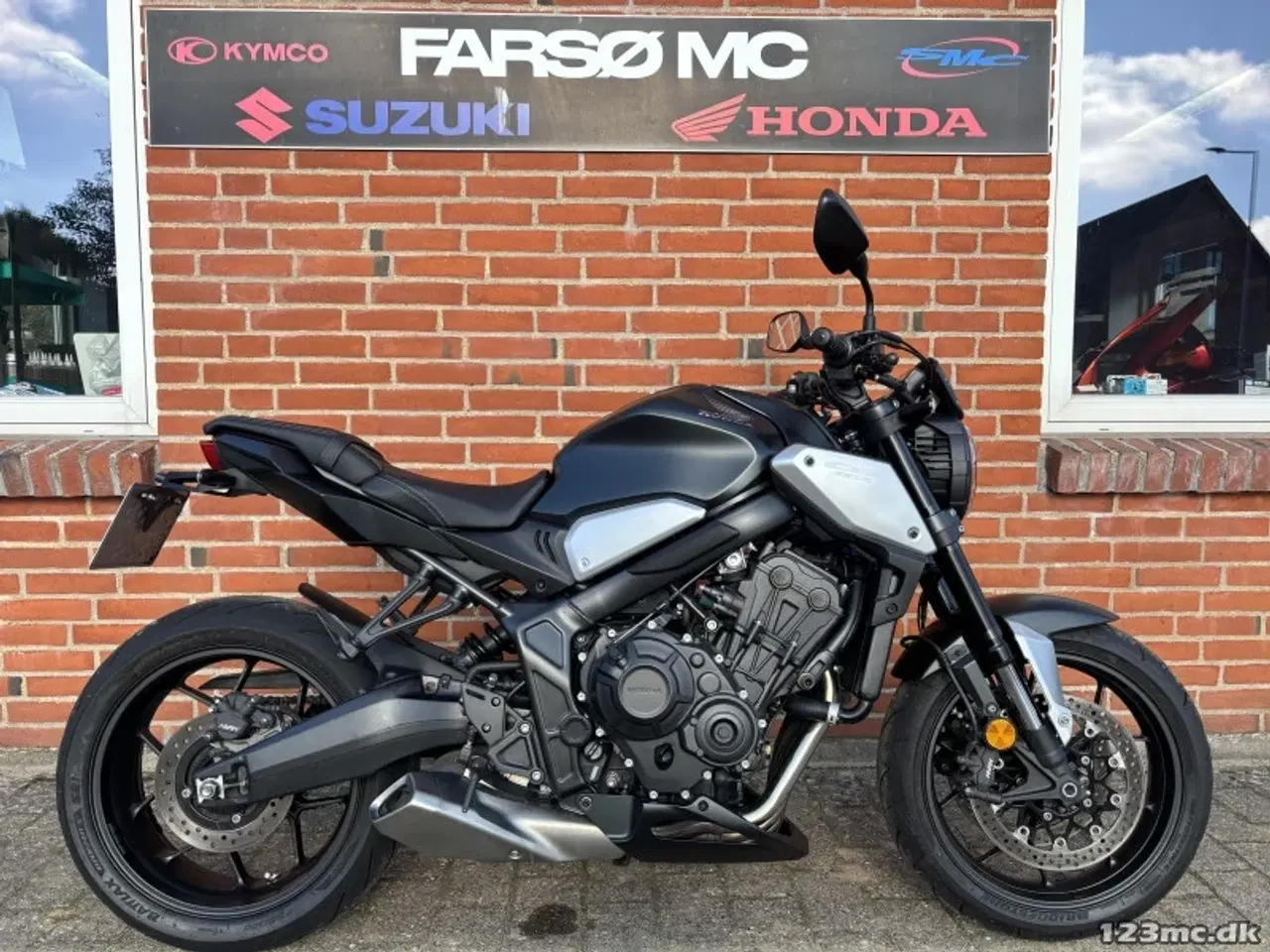 Billede 1 - Honda CB 650 R black  edition