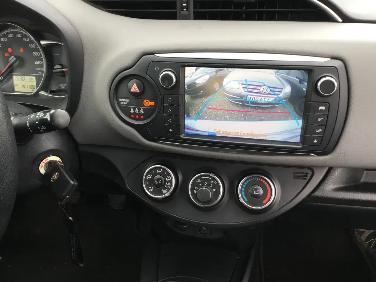 Billede 8 - Toyota yaris 1.3 vvt-i nysynet pavabehandlet 3/26 