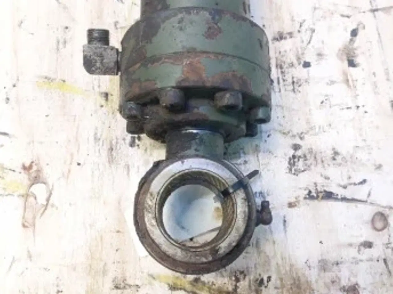 Billede 4 - Hydrema 906B Sideforskydnings Cylinder 200141