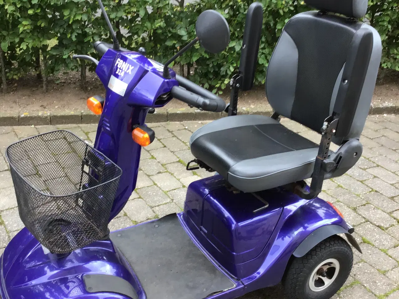 Billede 2 - Flot 4 hjulet elscooter
