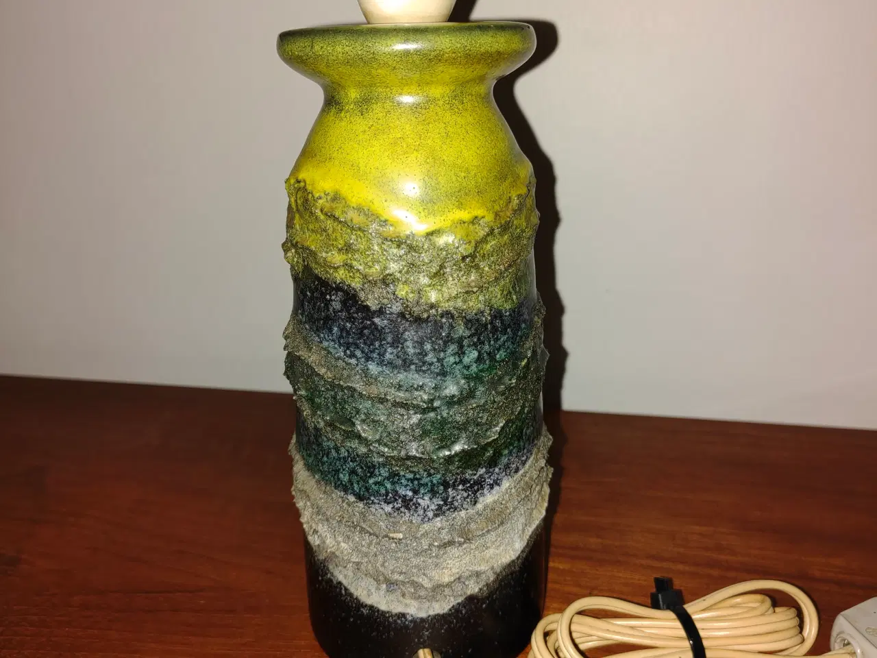 Billede 1 - Flot vintage fat lava bordlampe