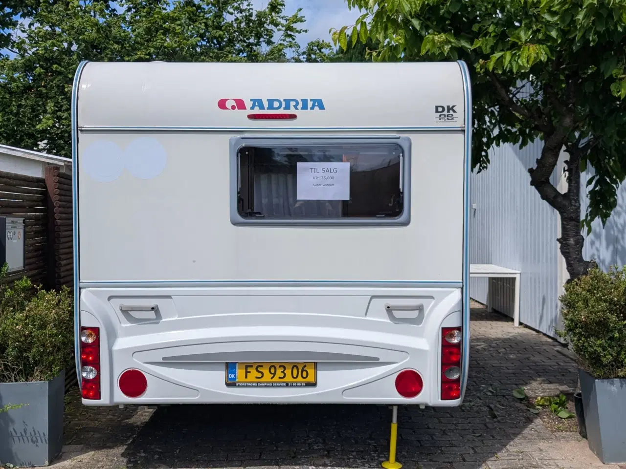 Billede 3 - CAMPINGVOGN SÆLGES - YDERST VELHOLDT