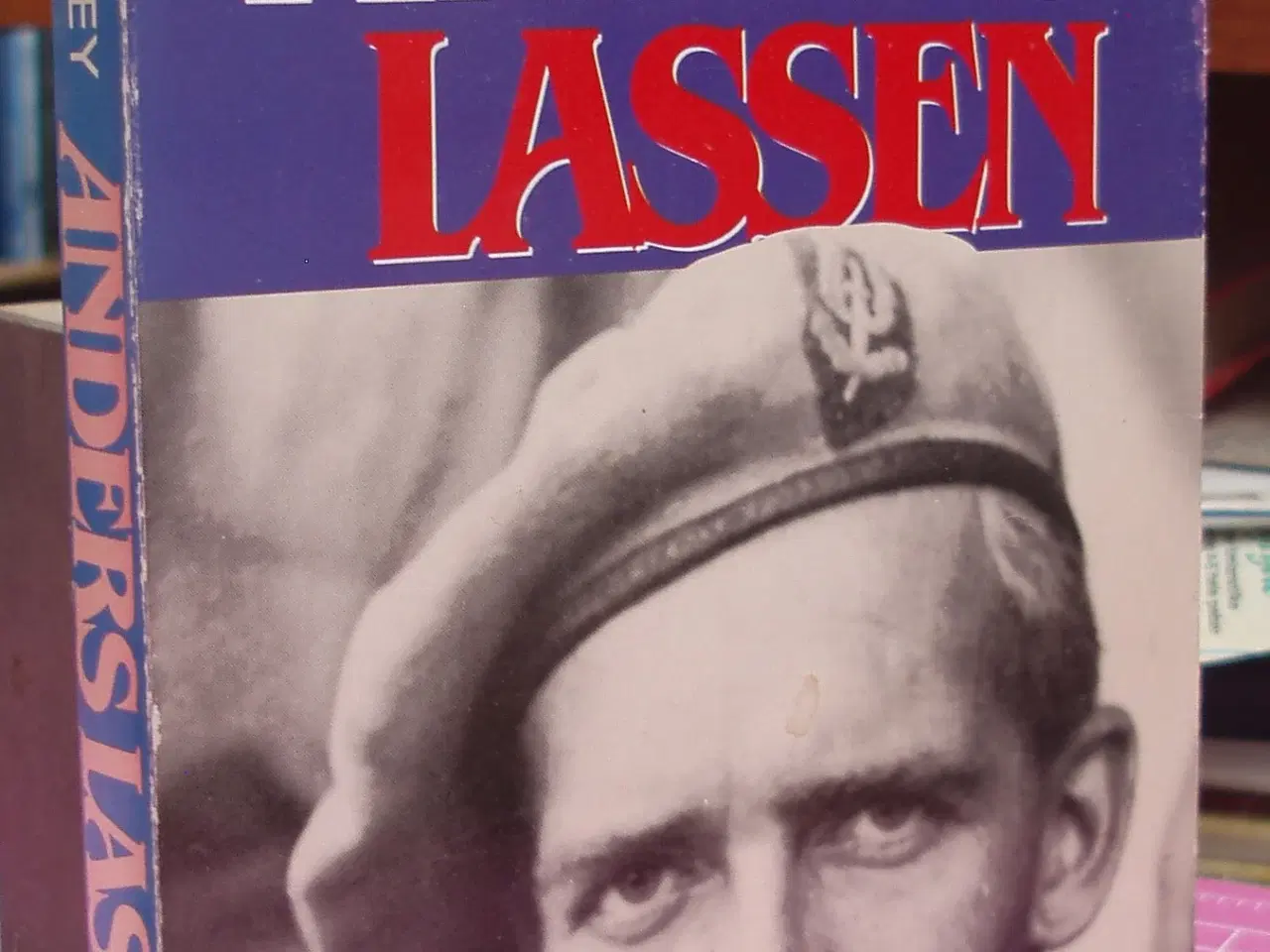 Billede 1 - Krig; Anders Lassen af Mike Langley