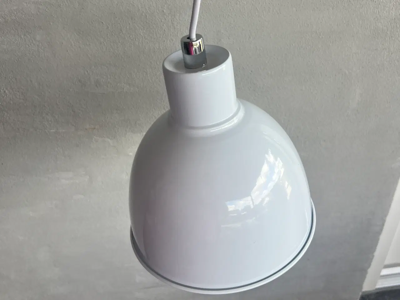 Billede 1 - Hvid Nordlux pop lampe 