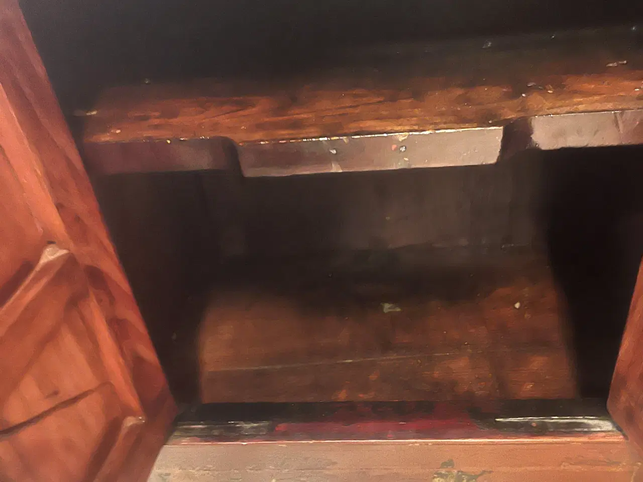 Billede 3 - Kina Lakskab Beijing  guld deko 