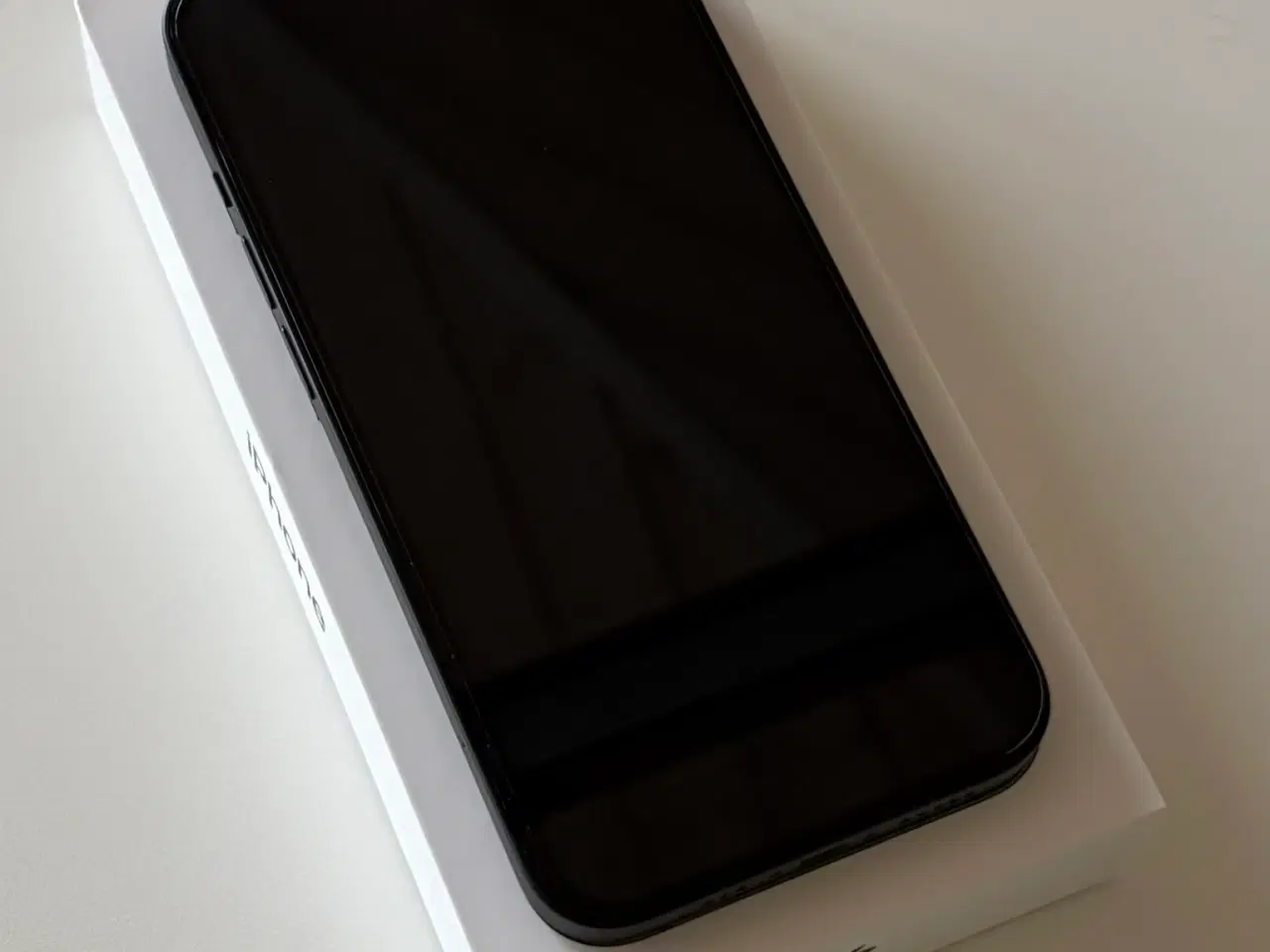 Billede 6 - Apple iPhone 14, 128 GB, Midnight