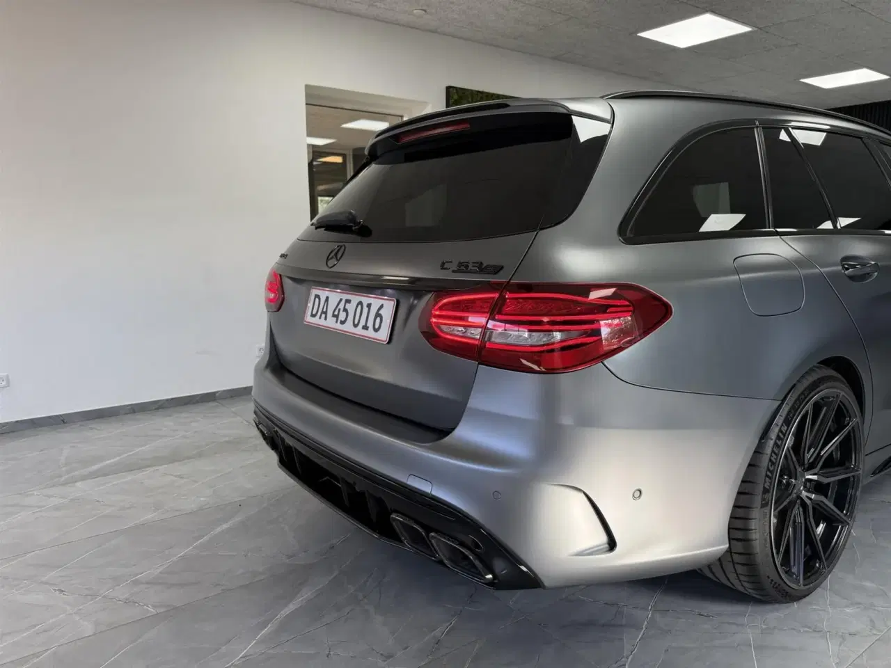 Billede 5 - Mercedes-Benz C63 AMG S T 4,0 V8 AMG Speedshift 510HK Stc Aut.