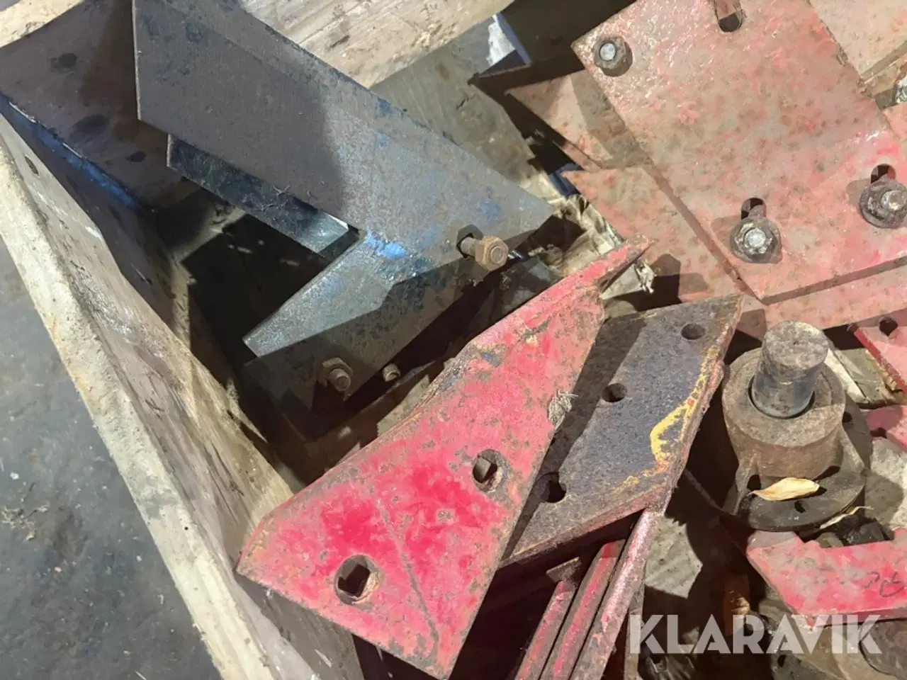 Billede 11 - Sliddele Skjold Kongskilde T83 plov