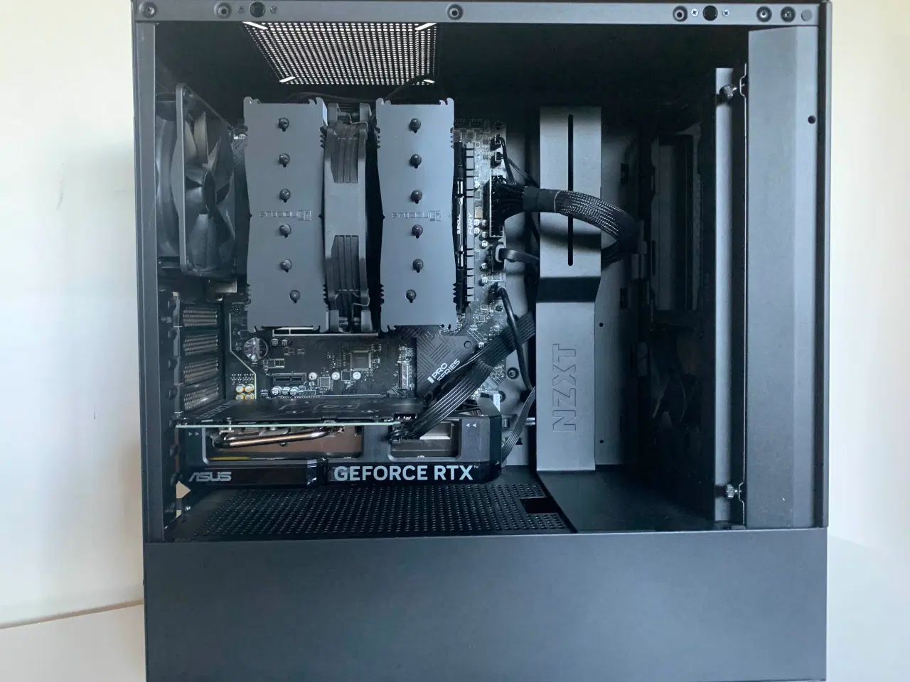 Billede 1 - Kraftig gamer pc – i7-12700K, RTX 4060