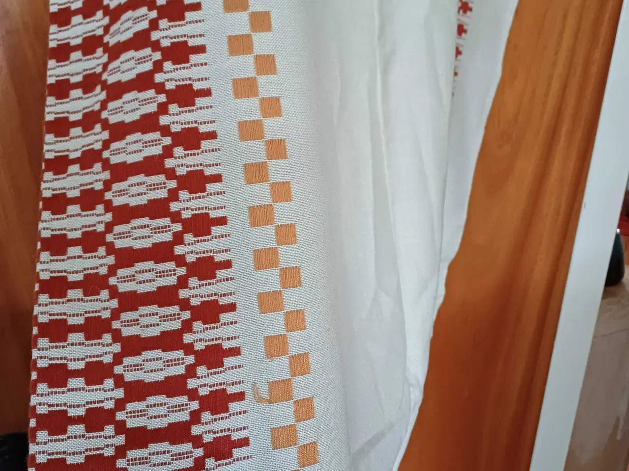 Billede 2 - Beige farvet dug 