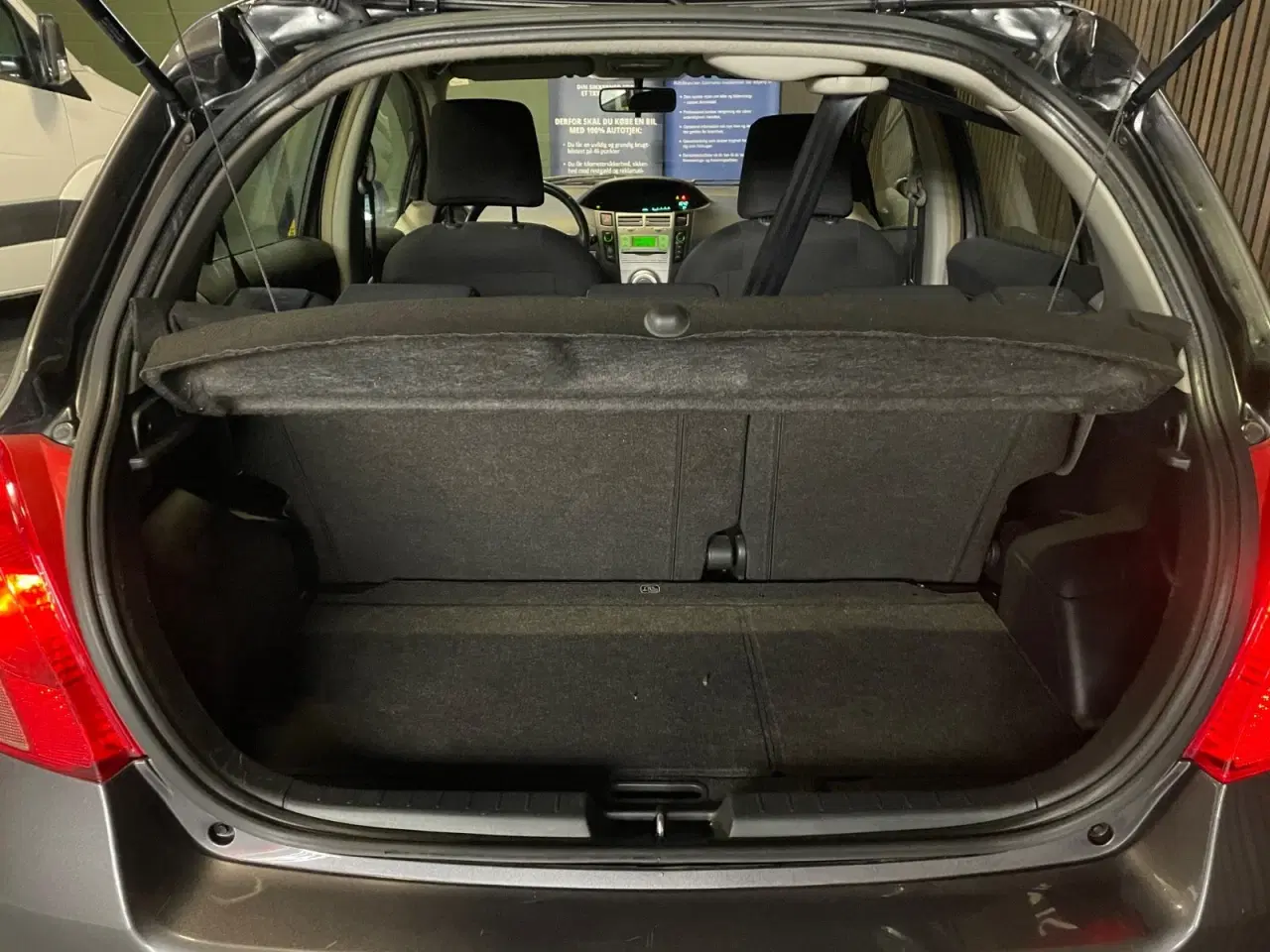 Billede 10 - Toyota Yaris 1,4 D-4D Luna Sport