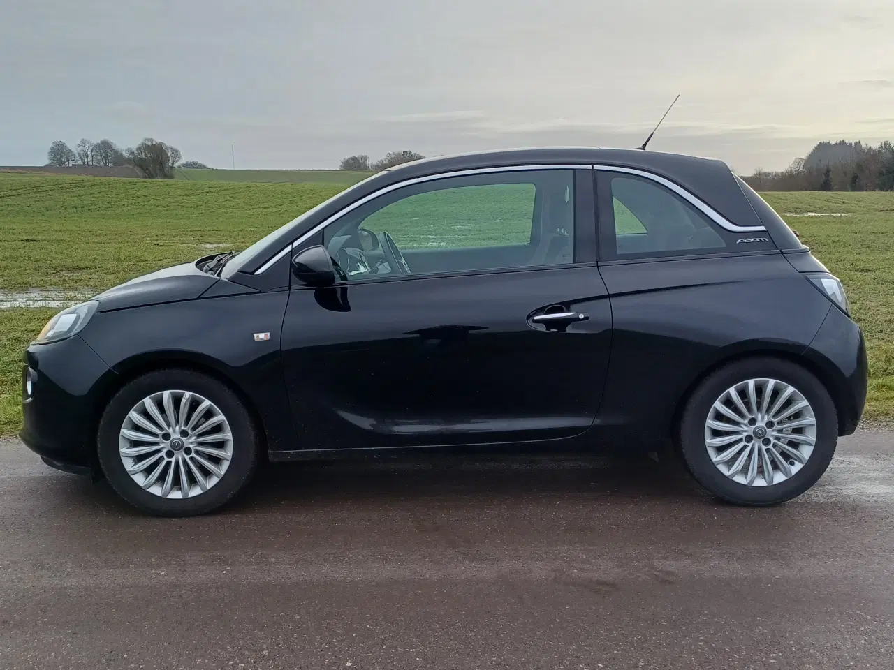 Billede 1 - Opel Adam 1.4 87 glam årg 2013 kørt 120xxx km