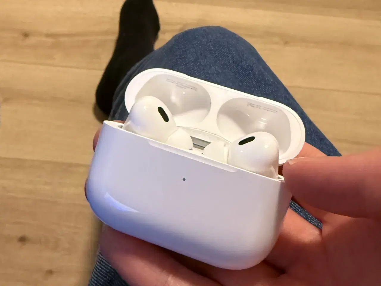 Billede 2 - AirPods Pro 2 helt nye med kvittering