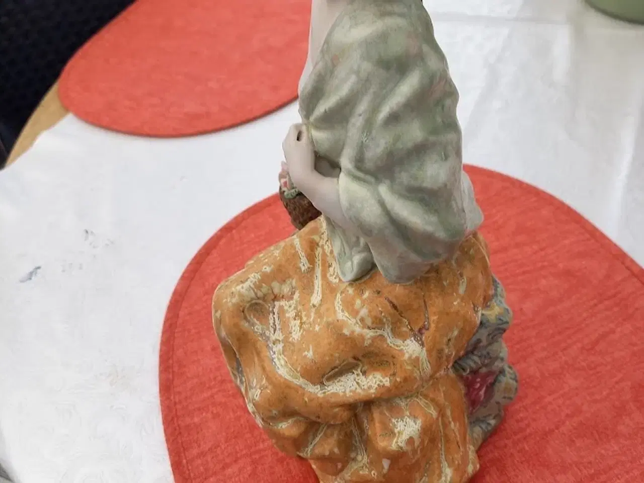 Billede 3 - Spansk porcelænsfigur