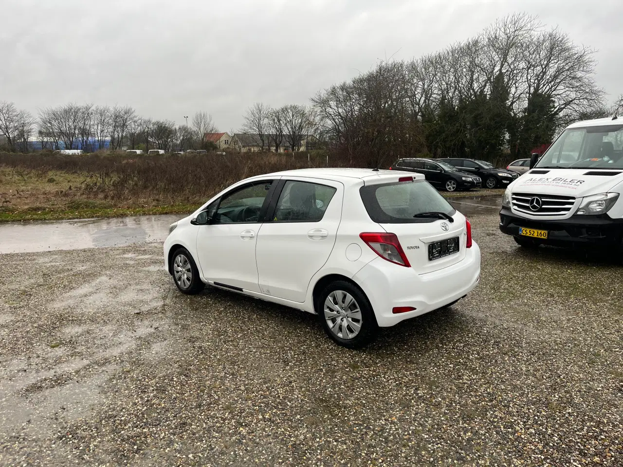 Billede 4 - TOYOTA YARIS ÅRG 14
