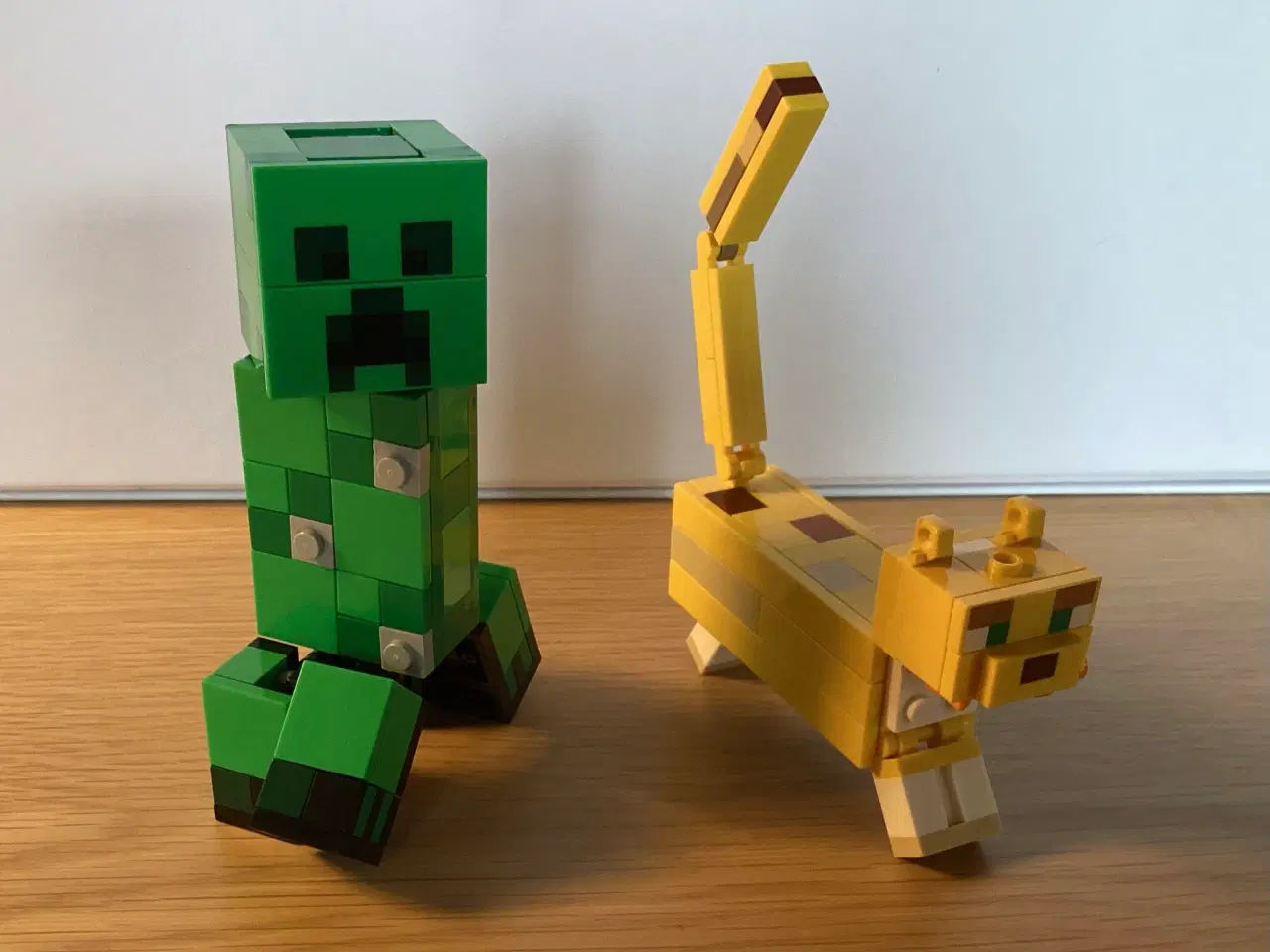 Billede 5 - Lego Minecraft Creeper og Ocelot nr. 21156, udgået