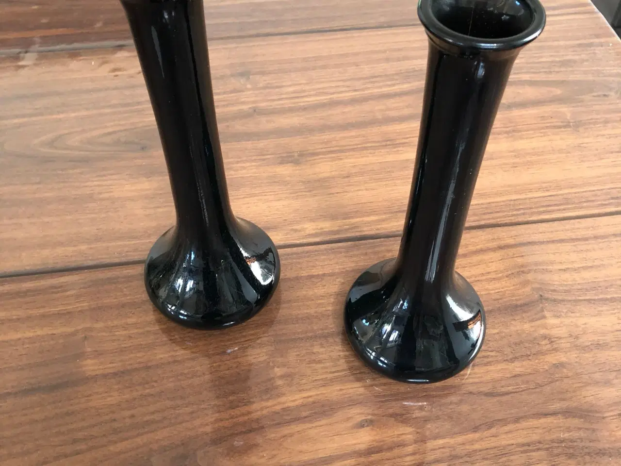 Billede 3 - 2 sorte vaser