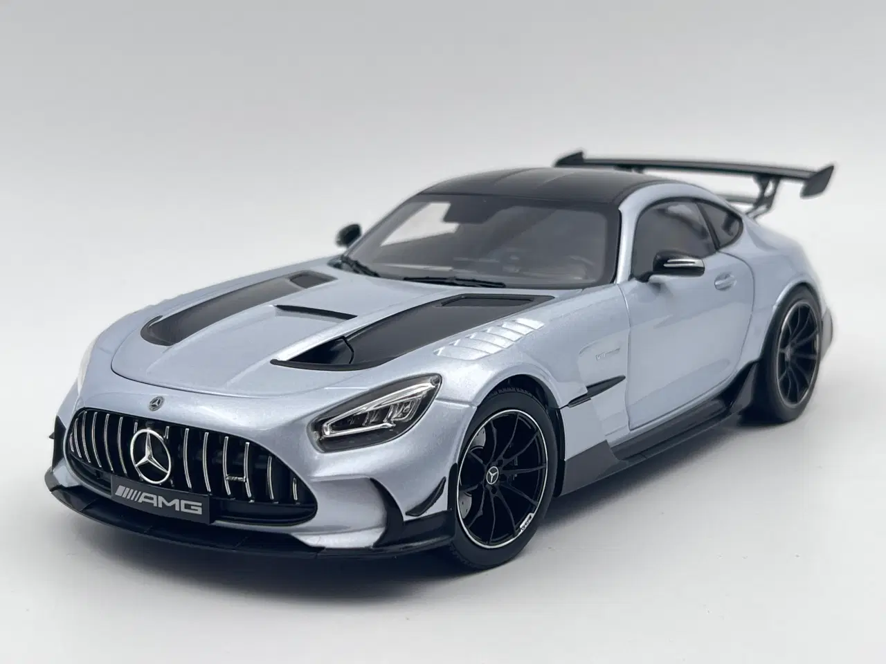 Billede 4 - 2020 Mercedes AMG GT Black Series Coupé - 1:18