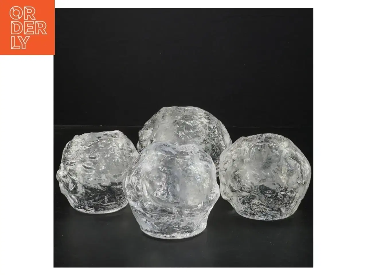 Billede 1 - Isformet lysestager i glas (str. Ø 8 cm og Ø 6 cm)