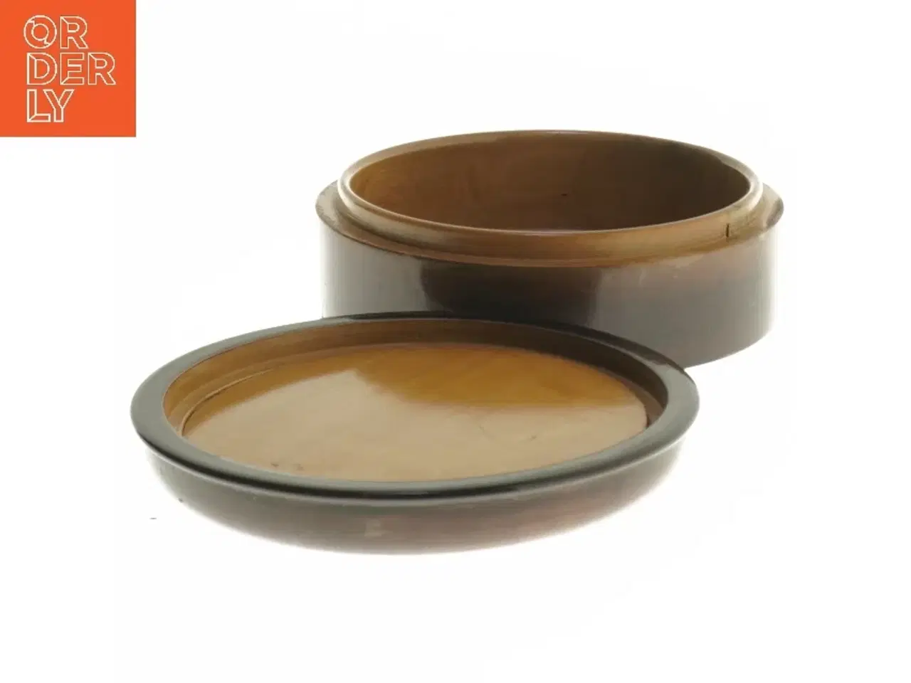 Billede 3 - Fin rund vintage trææske med håndbroderet korssting (str. Ø 10,5x4 cm)