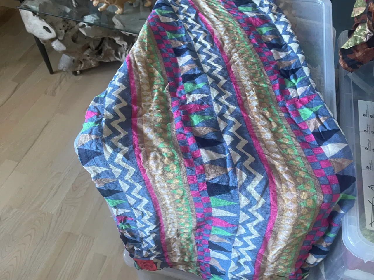 Billede 2 - Diverse Erfurt tørklæder o.lign.