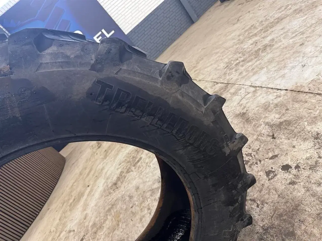 Billede 3 - Trelleborg 460/85R38