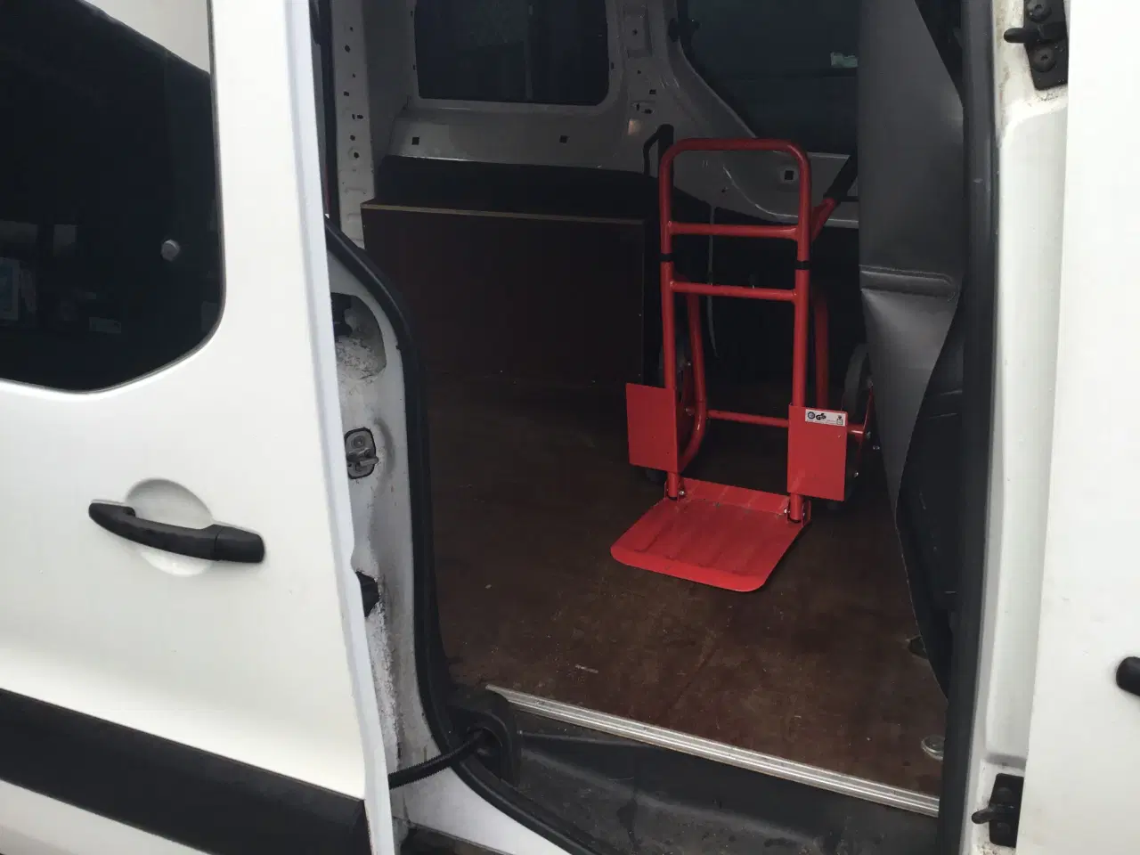 Billede 6 - Peugout partner 1.6 hdi 3 sæder træk 940 kg