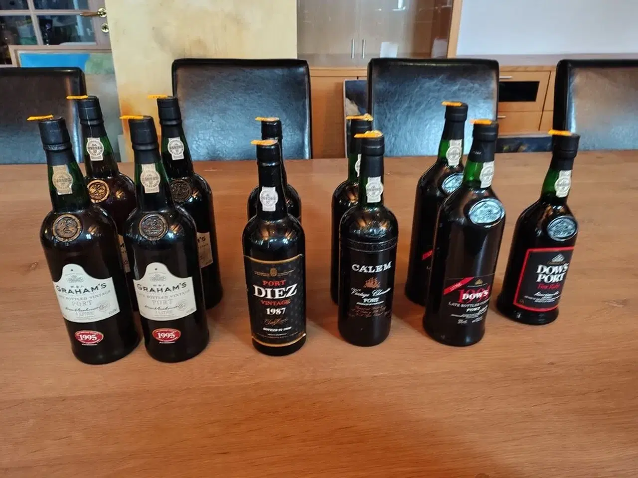 Billede 1 - 11 fl. Portvin
