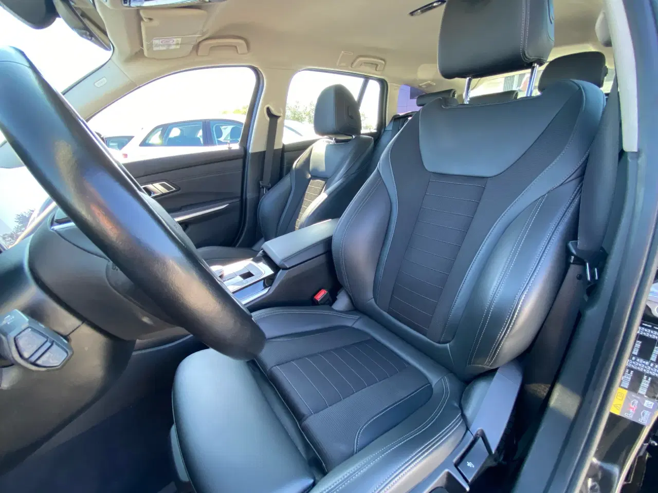 Billede 14 - BMW 330e Touring 2,0 Plugin-hybrid Sport Line Steptronic 292HK Stc 8g Aut.